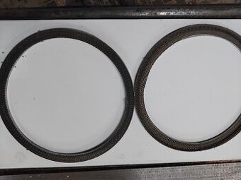 Pilové pásy nesvařené na dřevo