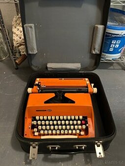 Psací stroj Consul 2223