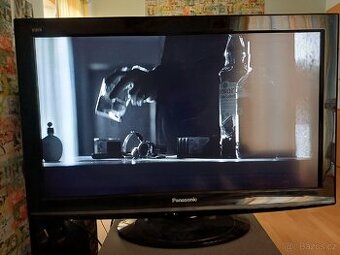 Panasonic VIERA TX-L32X10Y (82 cm)