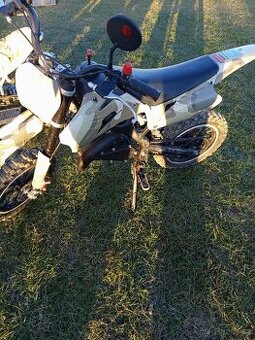 Minibike a čtyřkolka 50cc