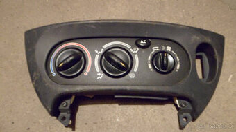 Ovládání od topení/ větrání