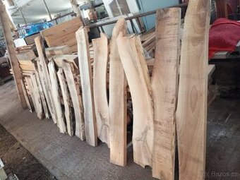 Ořech, fošny 15 kusů