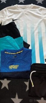 Sportovni oblečení vel.122-128