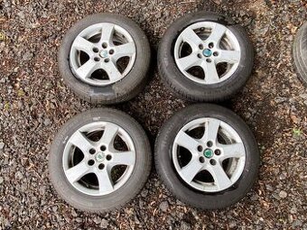 135. sada alu letní kola 165/70 r14 5x100 Škoda