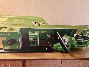 Prodám akumulátorové nůžky na živý plot