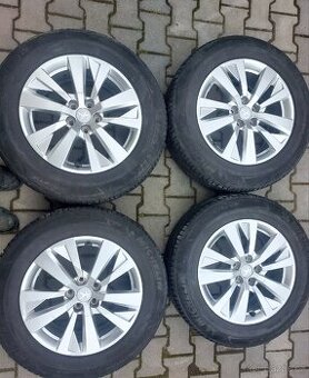 Prodám sadu letních kol Alu.Peugeot