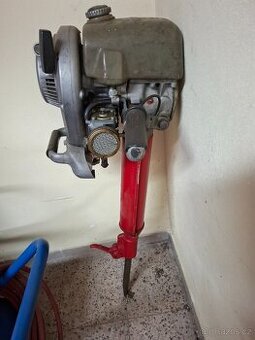 Zbíječka_motorové kladivo_Zn. WACKER