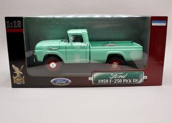 Ford F-250 Pick Up 1959 1:18 Yat Ming 92318