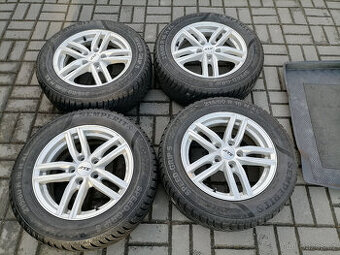 Seat ateca skoda karoq kamiq zimní sada 215/60 R16 rok2023