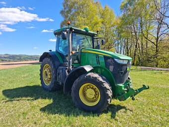 John Deere 7230R