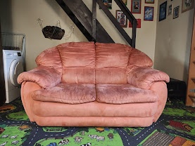 PRODÁM GAUČ S KŘESLEM