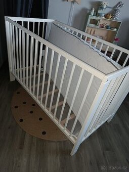 Dětská postýlka IKEA
