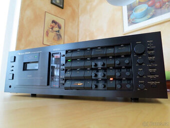 Kazetový magnetofon Nakamichi Dragon