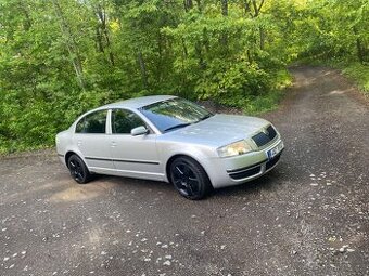 Škoda Superb 2,5 TDI
