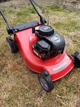 MOUNTFIELD sekačka