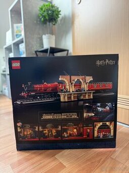LEGO Harry Potter 76405 Spěšný vlak do Bradavic - 1