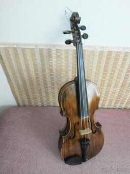 Housle4/4-Schonbach1912