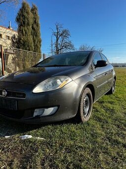 Fiat Bravo 1.9 JTD 2007 88kW – po nehode, alu, 17000Kč