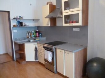 Pronájem bytu 2+kk, ca40m2, v centru Liberce, Pražská ul.