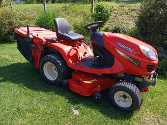 Zahradní traktor Kubota GR 2100 -II pohon kol 4x4