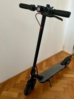 Elektrická koloběžka Sencor Scooter Two S60