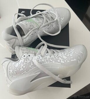 BASKETBALOVÉ BOTY 37,5/ 23,5cm