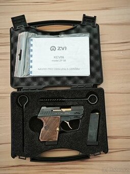 Kapesní pistol ZVI Kevin perfektní stav