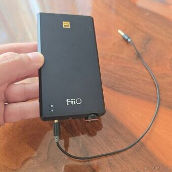 Sluchátkový zesilovač FiiO A5 black