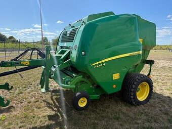 Lis John Deere F440M