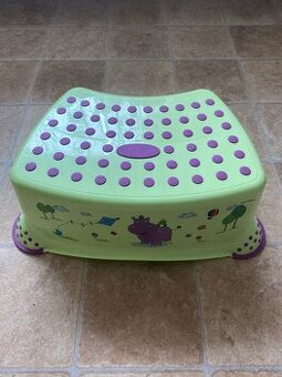 Dětská stolička.