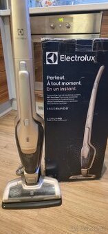 Tyčový vysavač Elektrolux Ergo Rapido