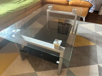 Konferenční stolek skleněný