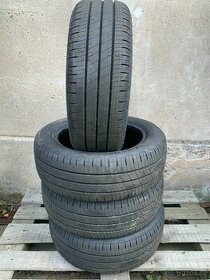 Letní pneu 195 55 16 Goodyear jako nové