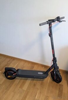 Elektrokoloběžka Xiaomi Electric Scooter 5 Max - 1
