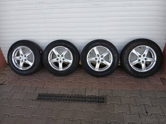 FIAT TIPO / Fiat 500L sada kol s pneu R15"