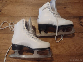 Dámské, dívčí brusle, (23cm)