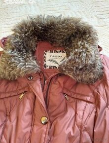 Značková zimní bunda s kachním peřím, C&A