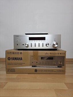 YAMAHA R-N500 / AirPlay / USB / Optika / Sub