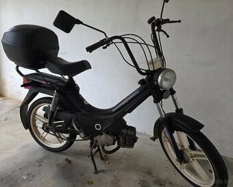 Moped Manet Korado Maxi