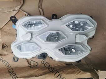 GOLF 8 GTI PRAVA LED 5H0941700C