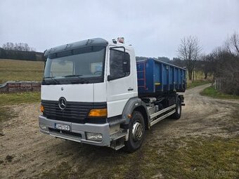 Mercedes Atego kontainer