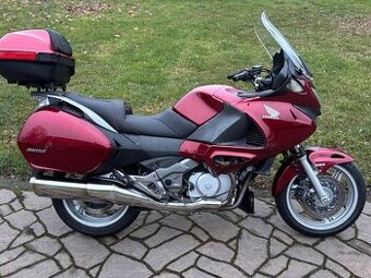 Honda NT700 Deauville 2013, 23000km