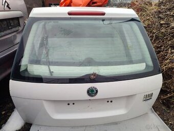 Škoda Fabia 1 kombi zadní dveře víko kufru
