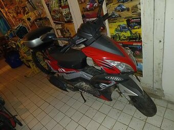 Prodám skútr 125 Maxon
