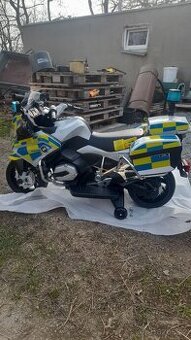 Elektricka motorka BMW