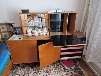 Retro komoda Jiroutek