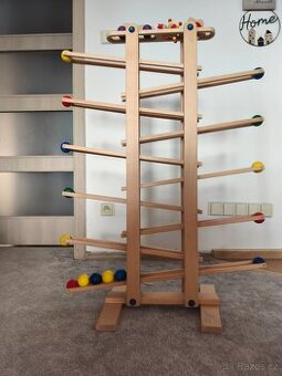 Dřevěná kuličková dráha