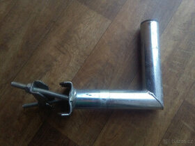 Televizní satelitní držák anteny