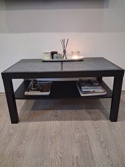 Konferenční stolek