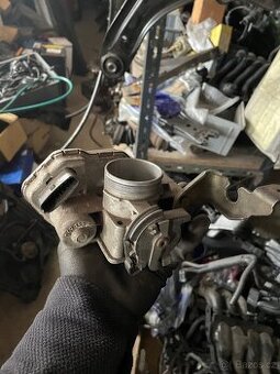 Škrtící klapky Felicia Fabia